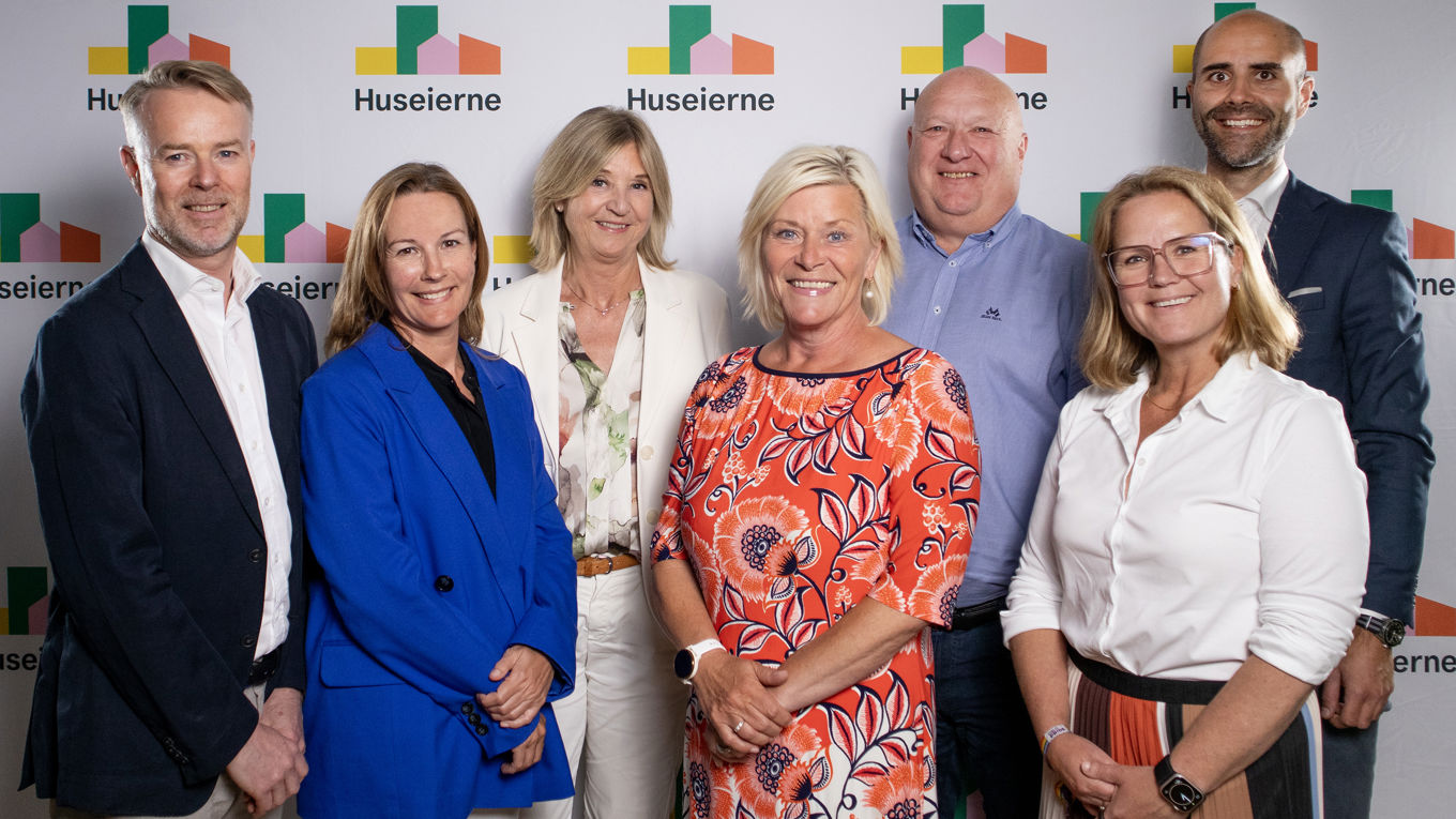 Styret i Huseierne 2025. Styreleder er Siv Jensen.
