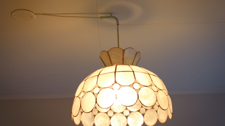 BYTTE UT? Ikke alle lamper kan skiftes selv. Foto: Rikke Åserud 