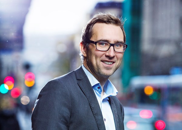 SJEKK: Sjekk skatteopggjøret, lyder rådet fra advokat Bård Erlend Hansen. Foto: Bo Mathisen.